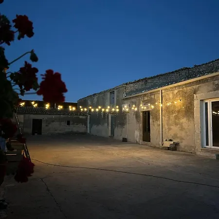 La Cascina Di Stefania Рагуза